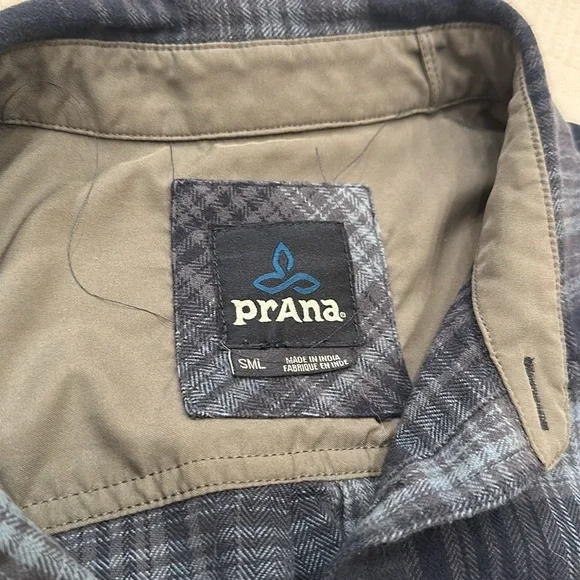 Men’s Small PrAna Flannel - Picture 2 of 2